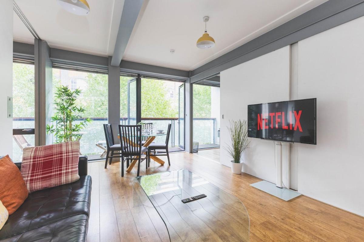 Apartment 2bed Stratford With Easy Access To London, O2, Excel, Parking Nearby